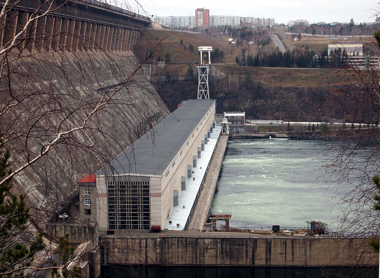 Bratsk Hydroelectric Power Station in october
